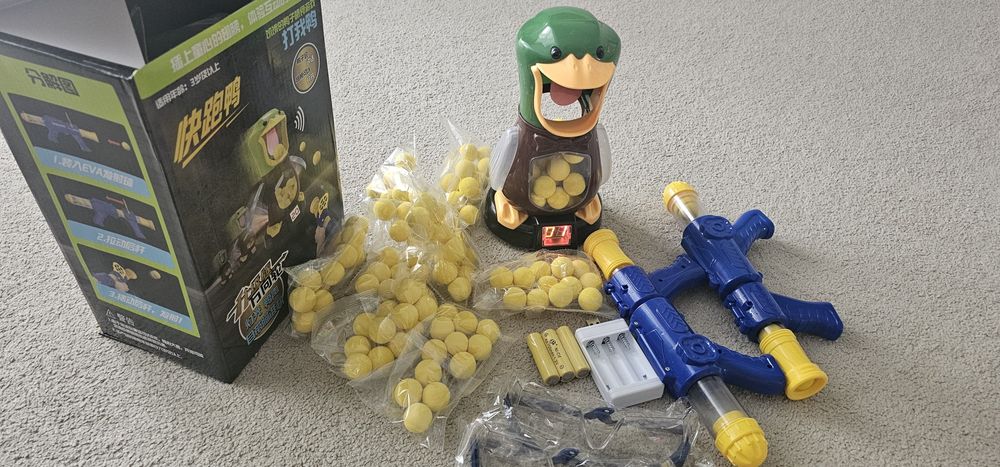 Продам игрушечный набор новый в коробке