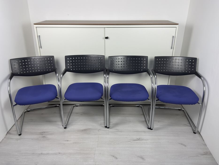 конферентни и посетителски Офис столове  за комфорт и ергономия;