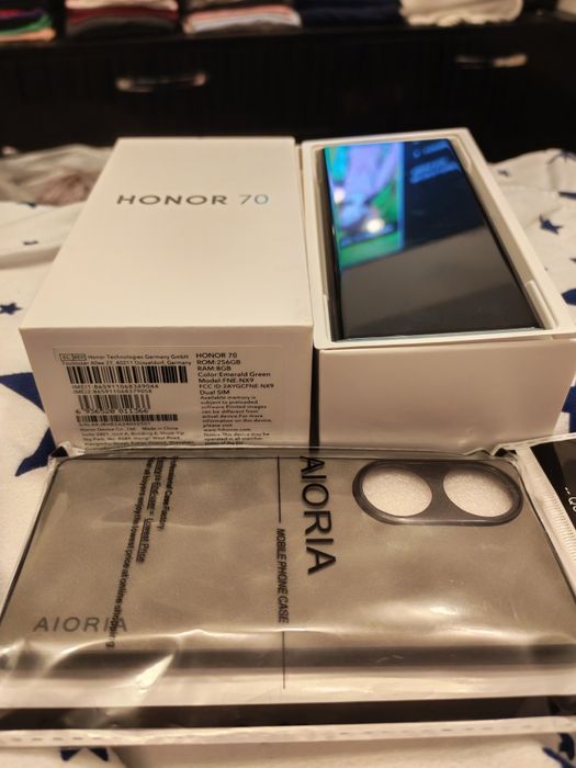 HONOR 70 Emerald Green