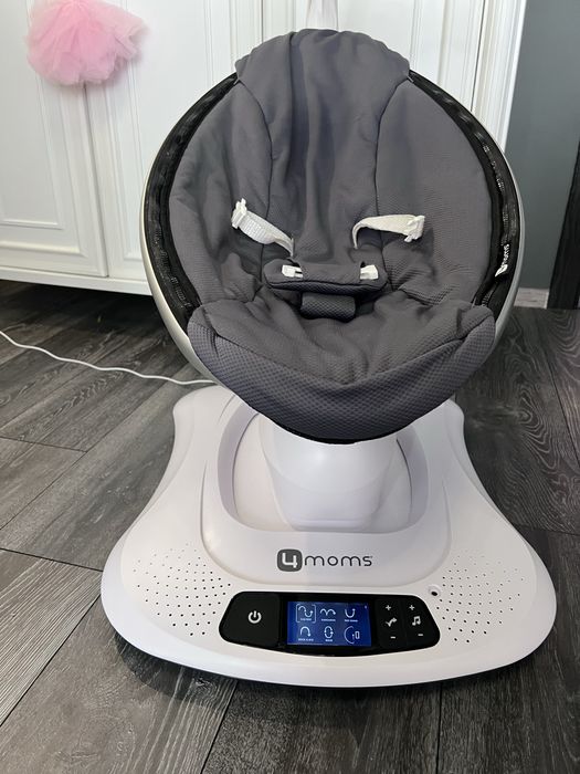4 moms mamaRoo eлектрическа бебешка люлка