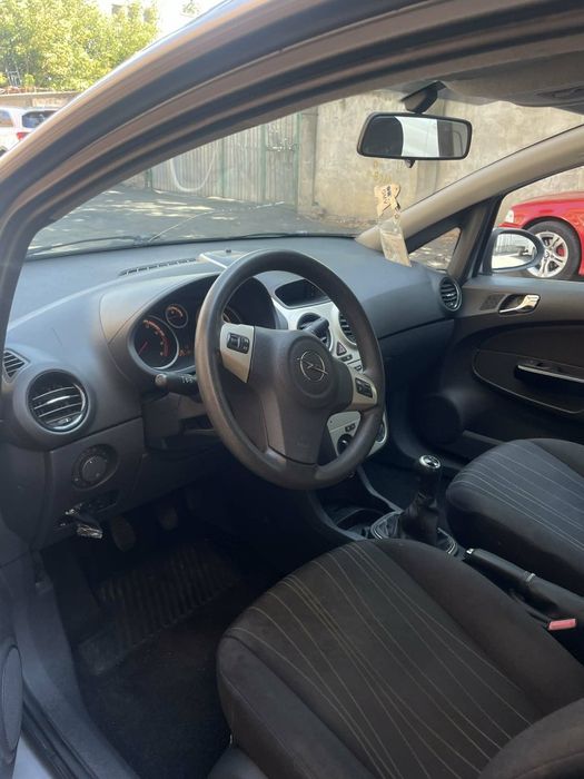 Opel corsa 2007 1.2 Benzina