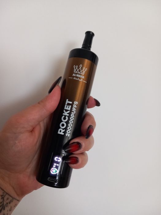 AL-WAHA Rocket 200k-  Vape tip țigară electronică cu arome de shisha, fum dens,carcasă de aluminiu

• Produse 100% originale, sigilate
• Până la 2