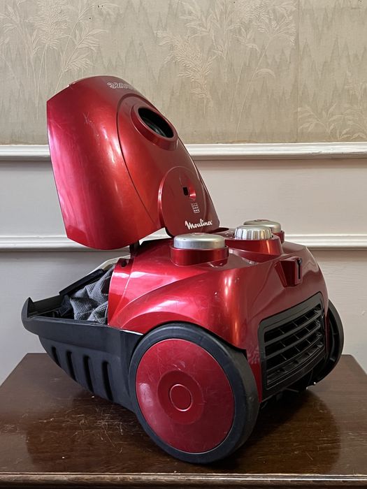 Пылесос Moulinex M-6211