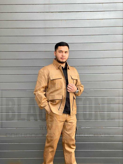 Спецодежда для рабочих строителей