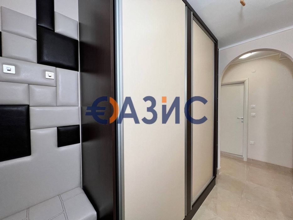 Продава се Тристаен апартамент в Несебър - 130 кв.м за 864 €/кв.м - Снимка #2