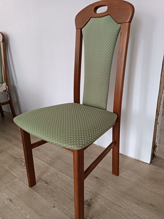 Продам стулья 12 штук