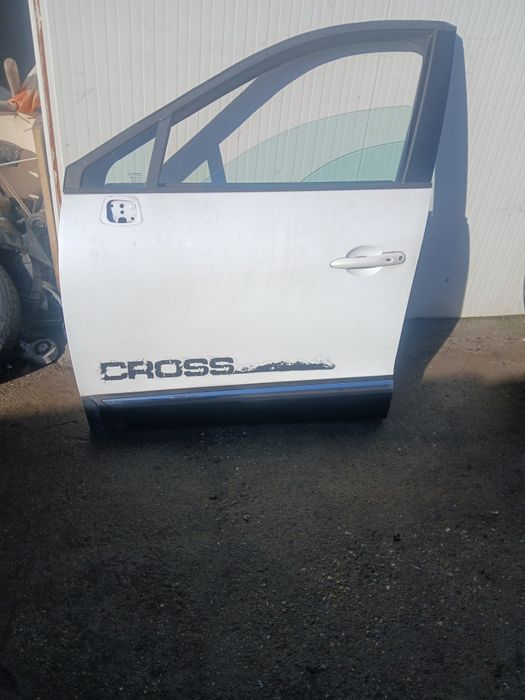 Ușă stânga față Renault Scenic 3 Cross an 2014