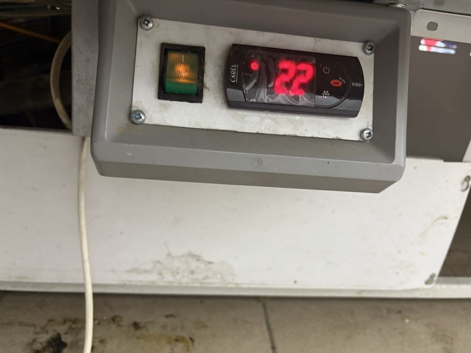 Продам морозильник марки MXM