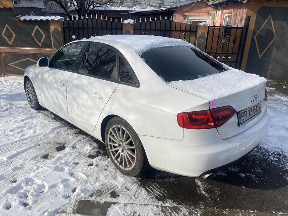 Audi A4 B8 Sline 2,7 automat