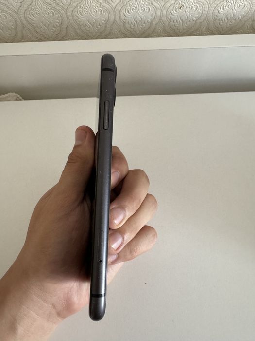 Iphone 11 продам