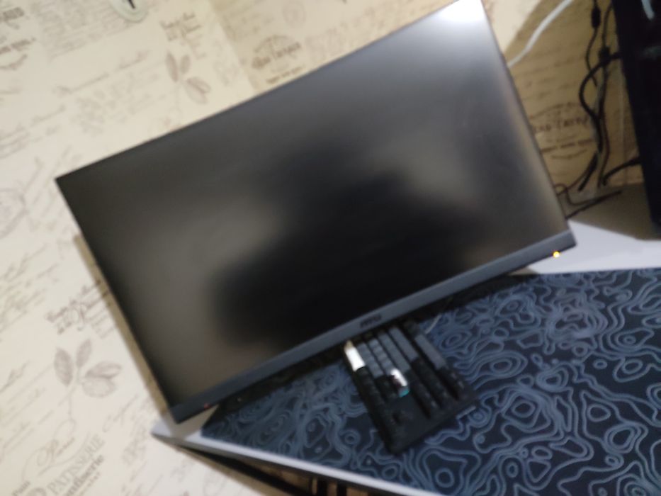 Монитор в идеальном состоянии