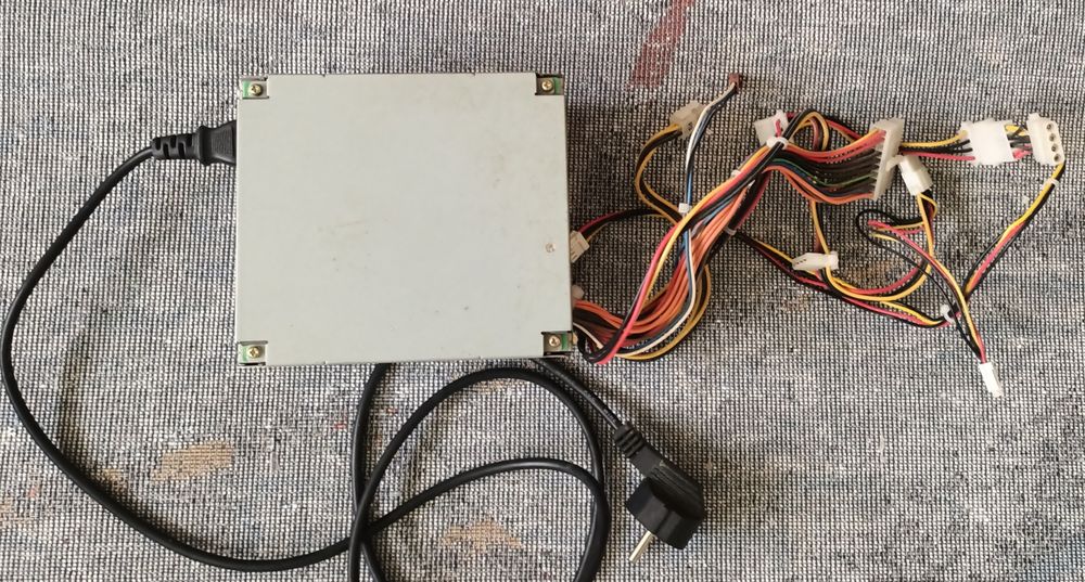 Продам блок питания