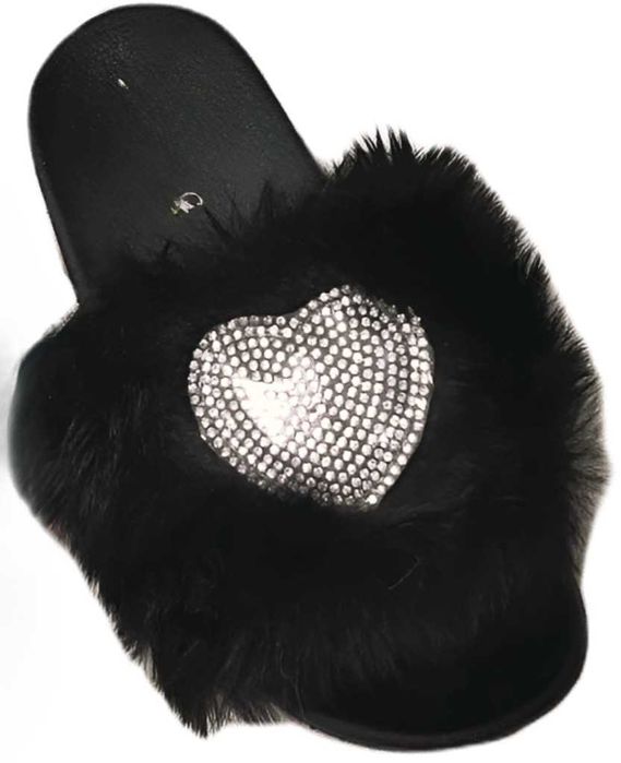 Детски пухести чехли с блестящ акцент Сърце от камъчета