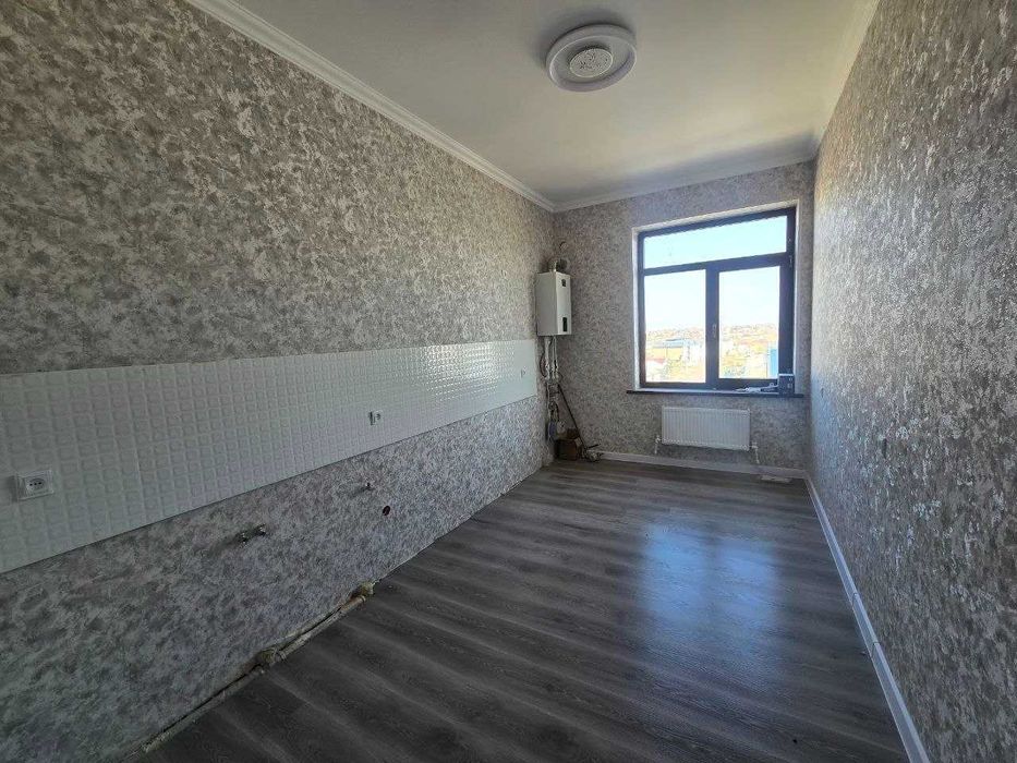 Срочно 3х комнатная квартира Богишамол, по цене коробки