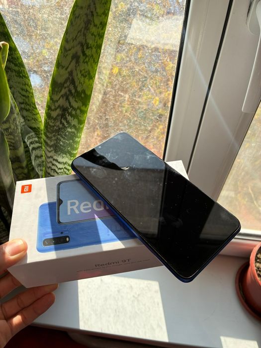 Xiaomi Redmi 9T.