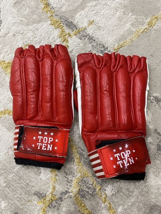 Продаю перчатки.