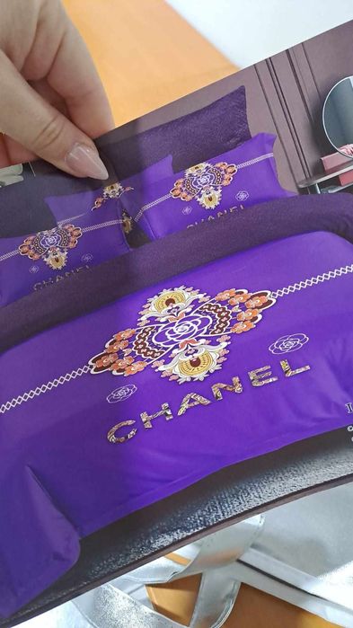 Disponibile în stoc