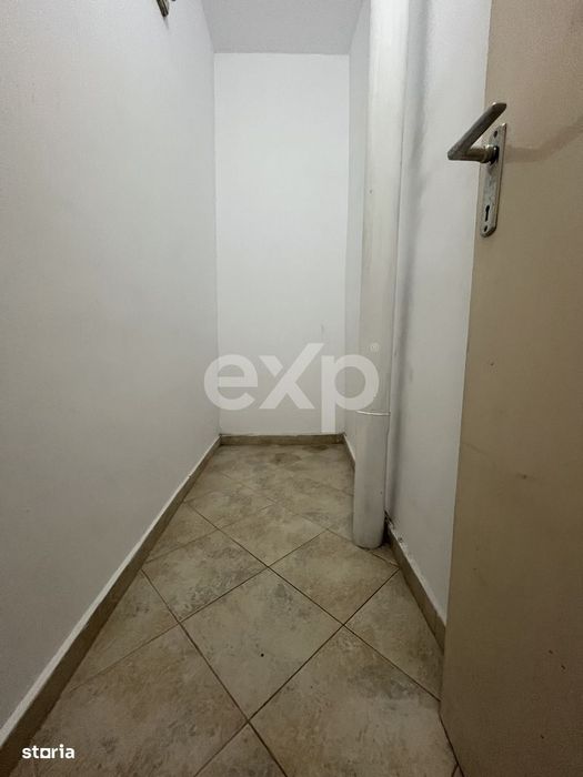 COMISION 0% Apartament 3 camere dec 2 bai etajul 3 central Gaesti