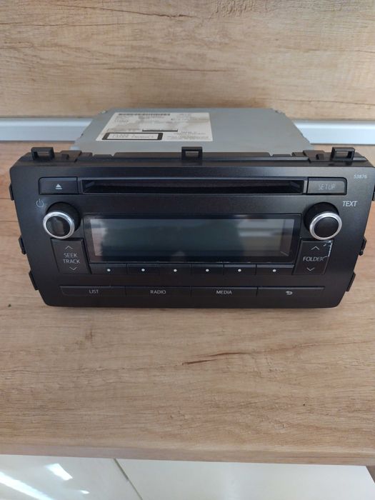 СД Радио от Тойта Аурис 2014