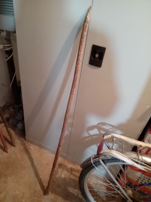 Лом 3000 тг Багор 1500 тг