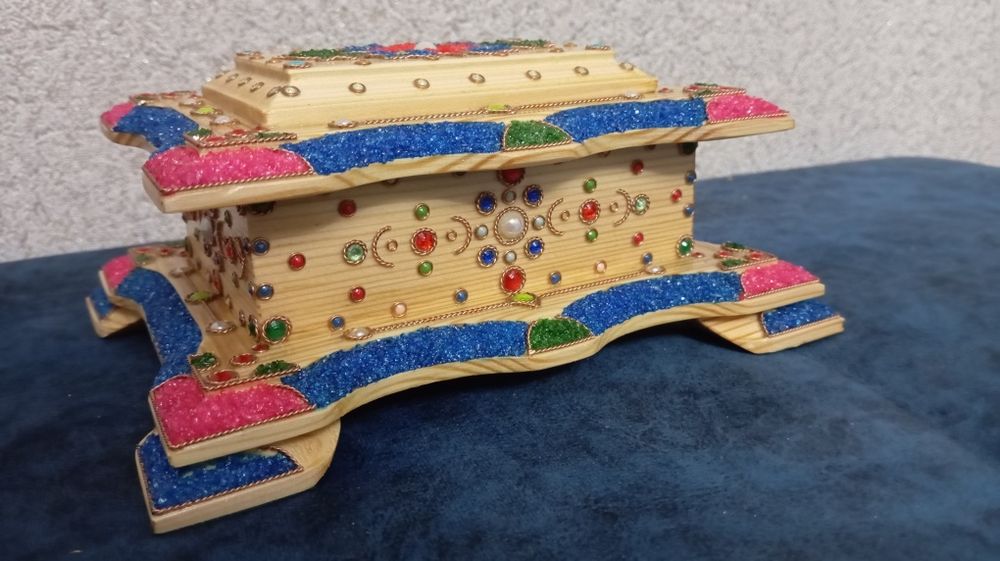 Продам шкатулку ручной работы