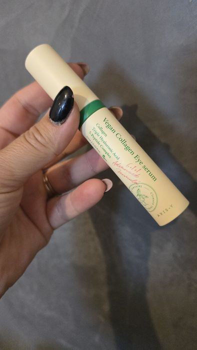 Ser pentru ochi cu colagen vegan