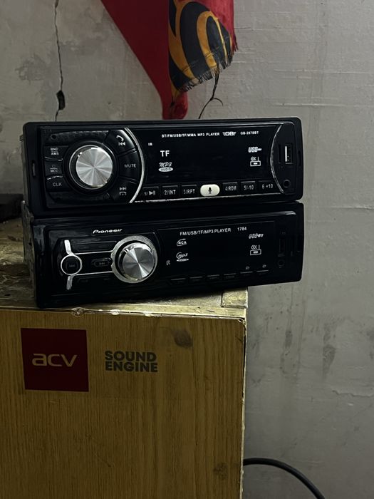 Продам магнитолы