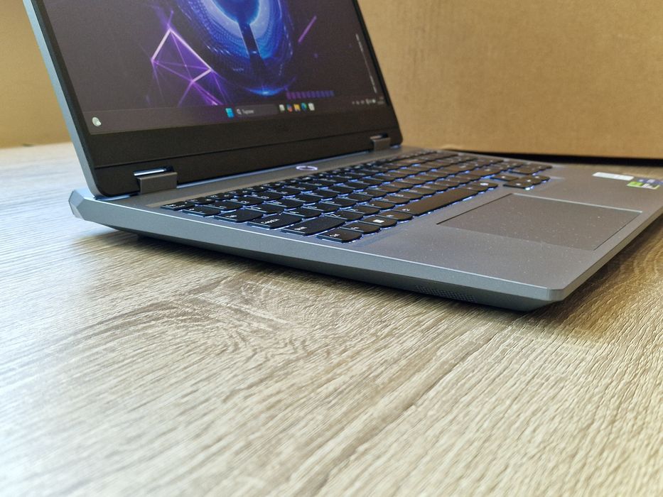 Lenovo LOQ 15IAX9/i5 12450HX/RTX 4060/20GB RAM/512GB SSD
