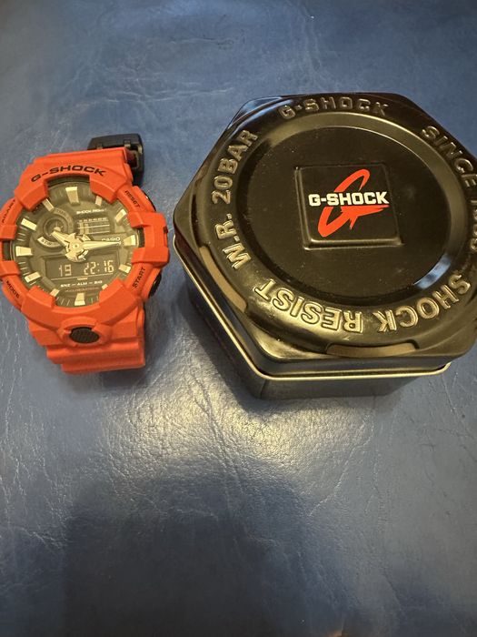 Casio G-Shock GA-700