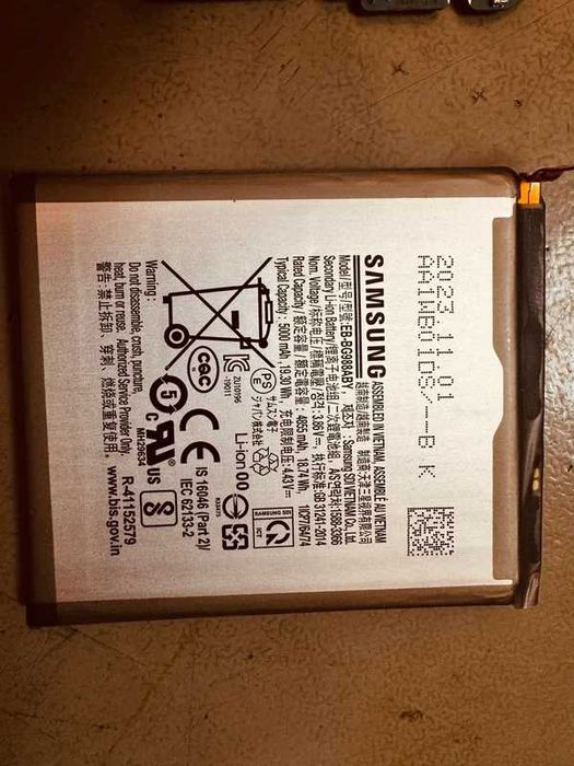 Placă de bază, baterie, modul încărcare și flexuri S20 ultra 5G ! Bateria este nou nouță are 3 cicluri !