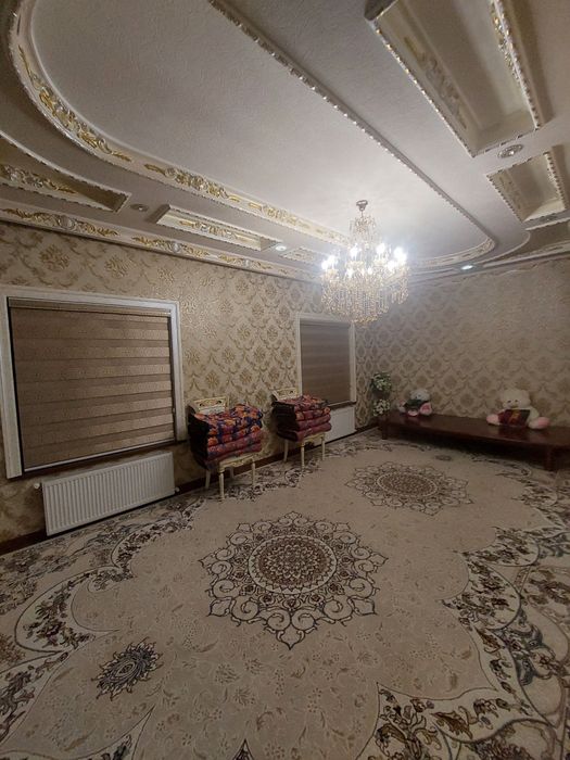 Uy sotiladi 8 sotih 6ta xona 1ta Ishxona 2ra sanuzel