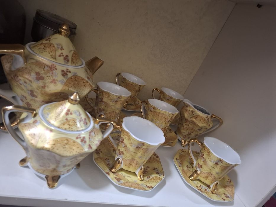 Продам чайный сервиз