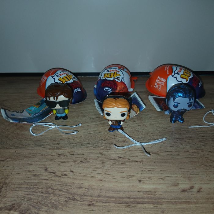 Продам  kinder joi stranger things
