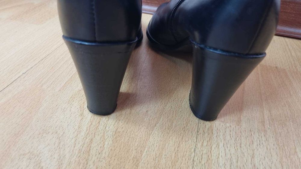 Cizme elegante cu toc Geox Respira, negru, piele naturala, marimea 41