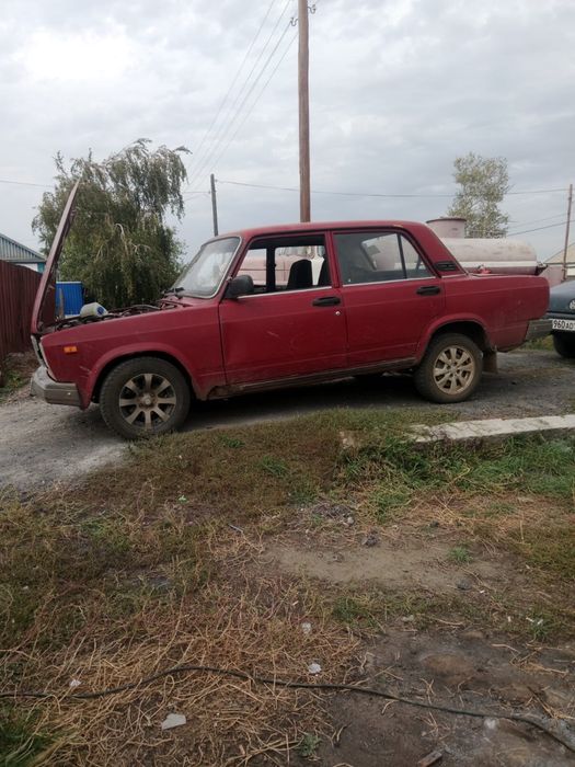 Ваз 2107.