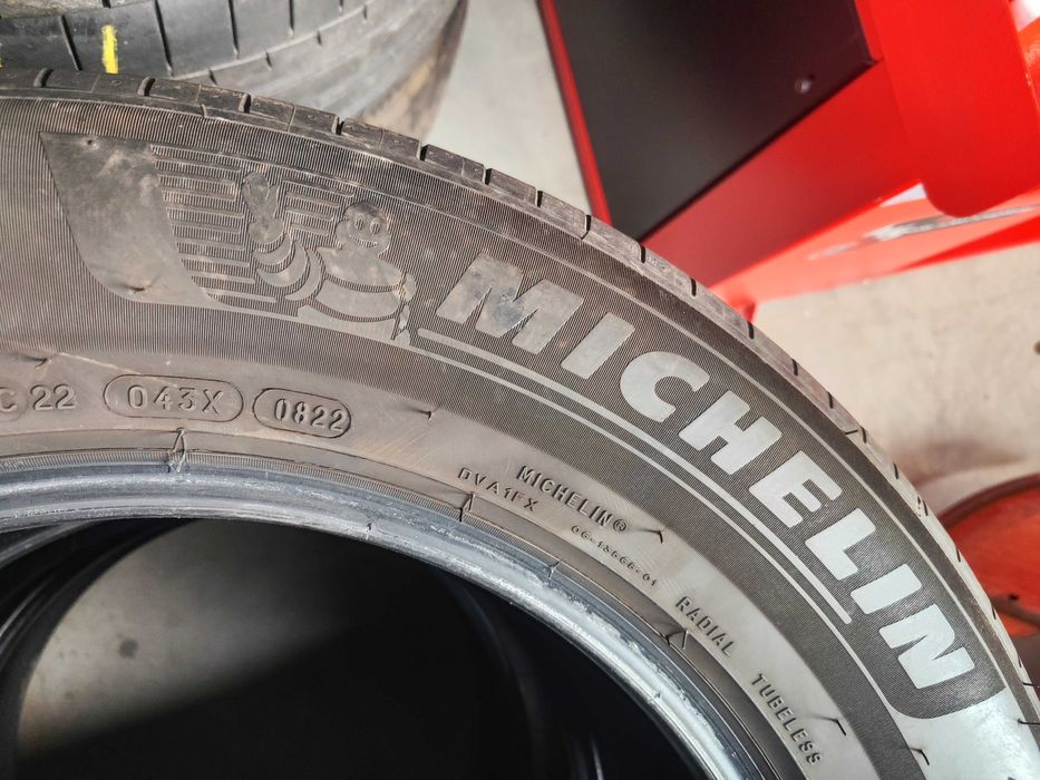 4бр.летни гуми 215/65/17 Michelin