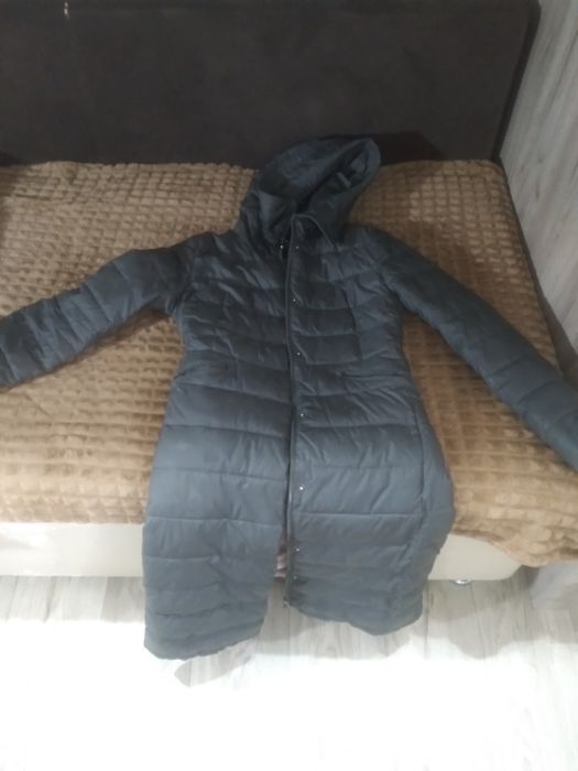 Продам женский пуховик