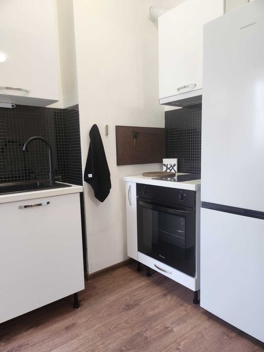 Дава се под наем Двустаен апартамент в София, Дружба 2 - 66 кв.м за 435 € - Снимка #2