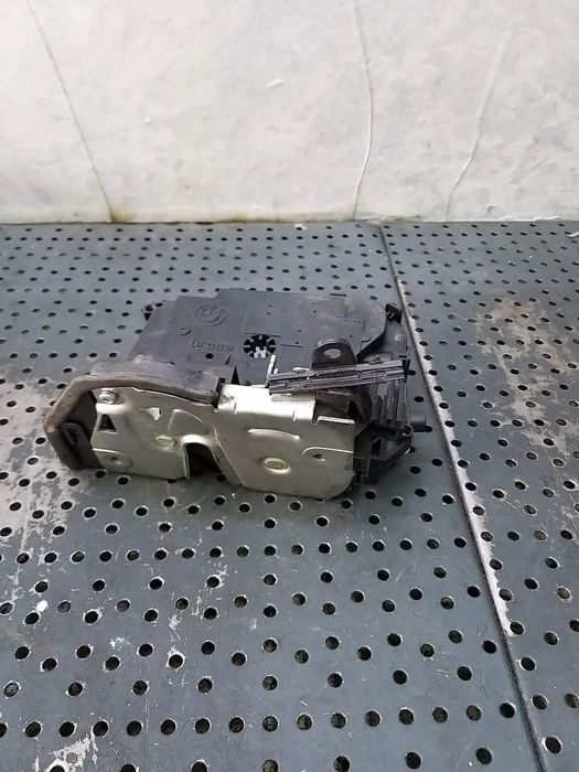 Broasca usa dreapta fata bmw seria 3 e90 7059974