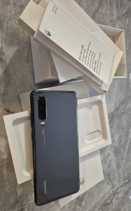 Huawei P30 ELE-L29 128GB / 8GB RAM, КАТО НОВ