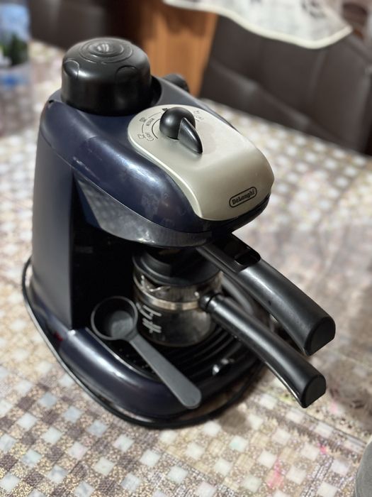 Expresor cafea Delonghi