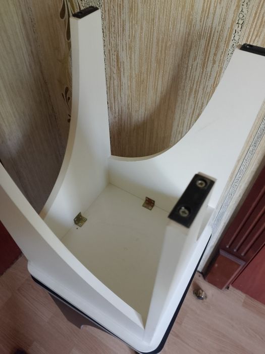 Продам табуретки новые