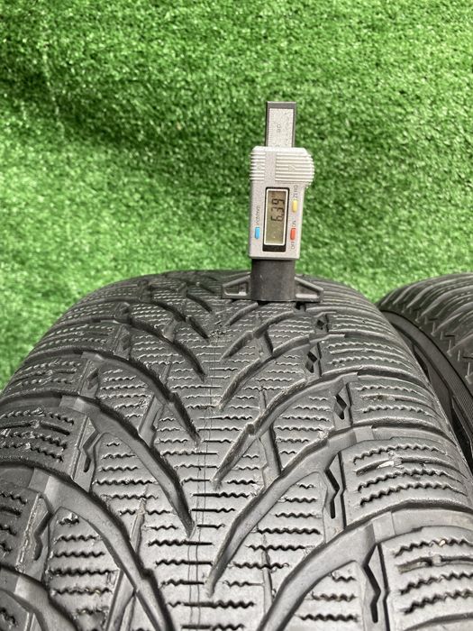 Set 4 anvelope Iarna Nokian Tires WR SUV 4 235 60 R18 107V 6,3-5,6mm