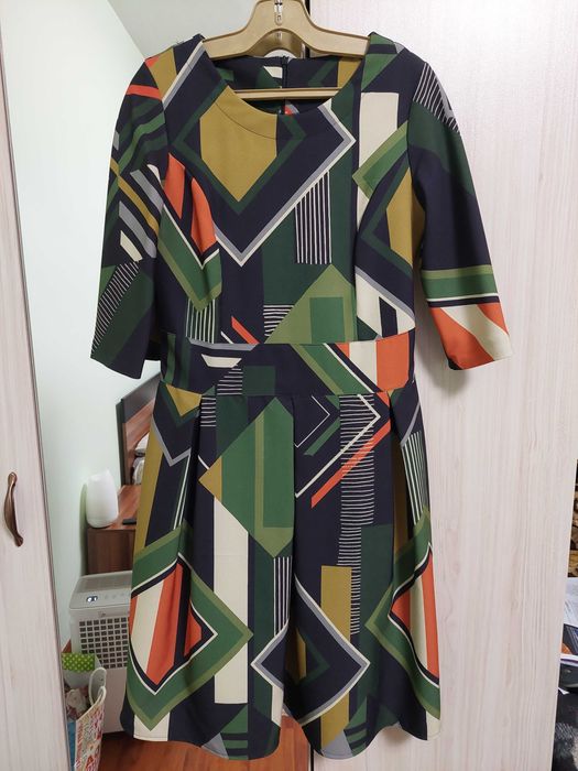 Свежи пъстри рокли