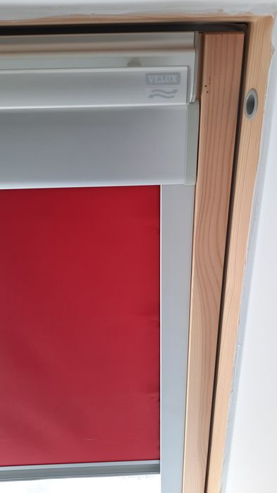 Щори за прозорци Велукс -100%затъмняващи