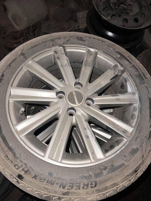 Покришка жаксы 15 дискіде тұр