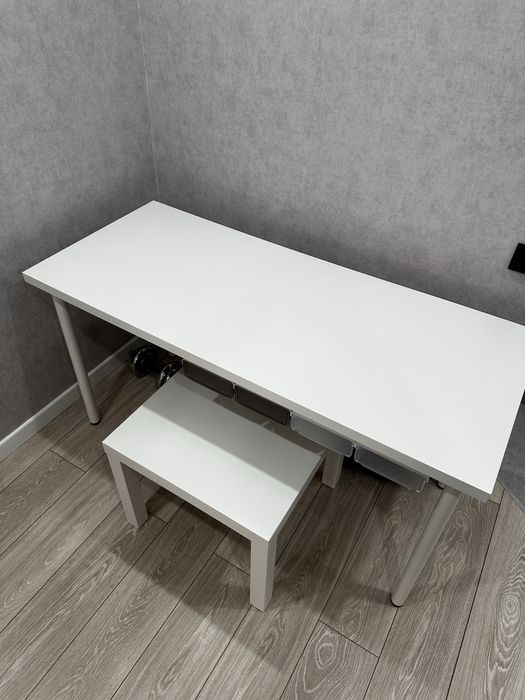Продам столы IKEA белые, в хорошем состоянии