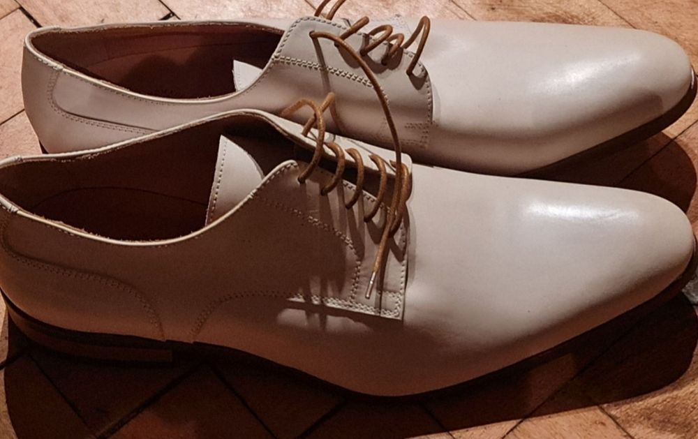 Чисто Нови Италянски Бутикови обувки Giorgio