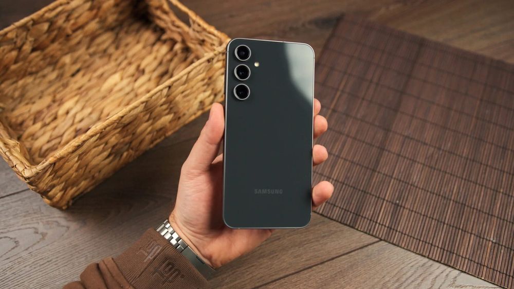 Самсунг s 24 fe 256 mb  обмен