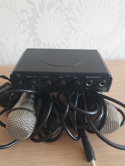 Microfoane karaoke cu mixer stereo SilverCrest